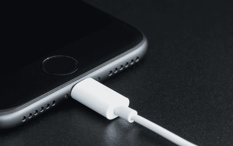 iPhone mit einem anderen Kabel verbinden